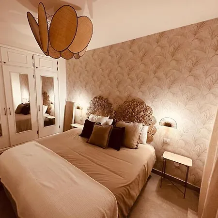 Toucan's Nest: Landing In Paradise * La Matanza De Acentejo