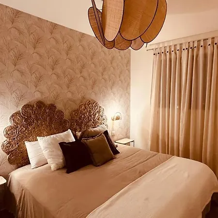 Toucan's Nest: Landing In Paradise 아파트