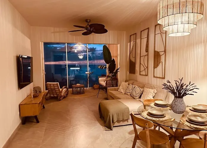 Toucan's Nest: Landing In Paradise Lejlighed